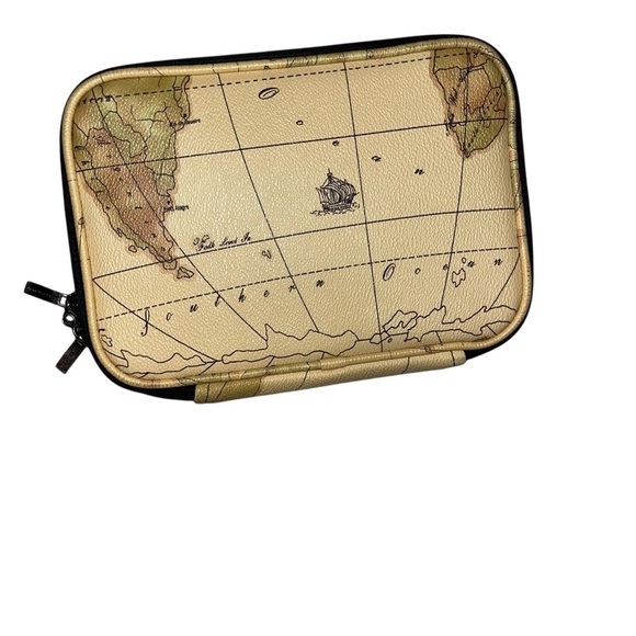 Casecrown map globe iPad tablet case cover pouch bag holder like new - Picture 2 of 4